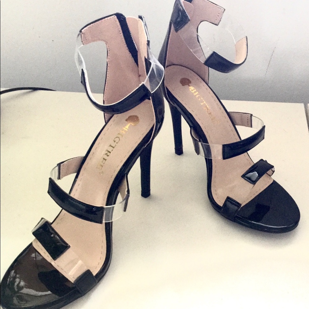 Stiletto Heel Sandal Size 5